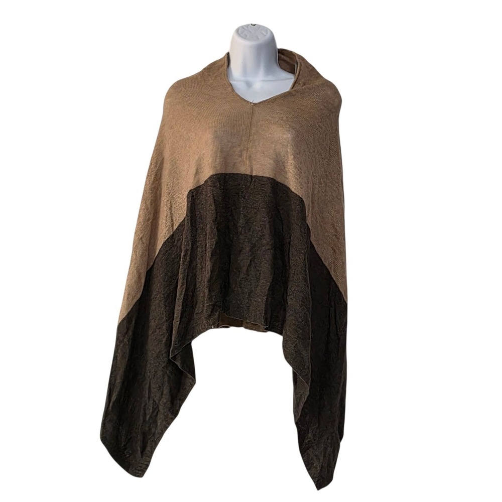 NWT Celeste Women's Wool Cashmere Blend Poncho One Size Camel Brown Soft Warm
